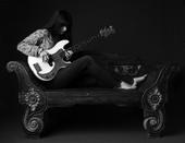 Paz Lenchantin profile picture