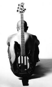 Kevin Jefferies..........Bassplayer profile picture