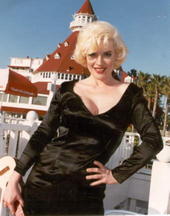 Karen as Marilyn profile picture