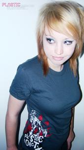 Plastic RobotXx Clothing... profile picture