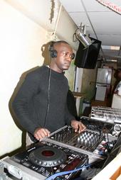 deejayhenry