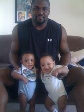 D Artest... Proud and loving father to twin boys!! profile picture