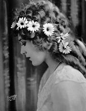 Mary Pickford profile picture