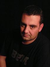 Dominic Minelli / PODCAST 009 is available profile picture