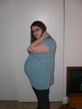 Jennifer gotz a bun in the oven! profile picture