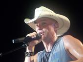 Lisa - THE Kenny Chesney fan!!!! profile picture