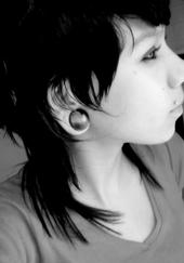 Julianna; profile picture