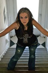 VK LYNNE ~ Acoustic Page profile picture