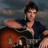 Luis Fonsi Oficial profile picture