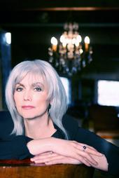 Emmylou Harris profile picture