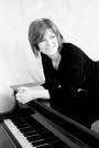 Rhonda Mackert: solo piano profile picture