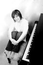 Rhonda Mackert: solo piano profile picture