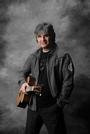 Laurence Juber profile picture