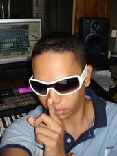 Dj RaFa Viloria profile picture