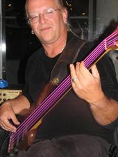 Dennis Michaels Bassist profile picture