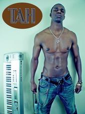 TAH Is In Da Building....Ya Heard Me!! profile picture