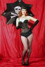 The Strawberry Siren! Circus & Burlesque profile picture