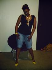 U AIN'T NEVER SEEN A GYRL LOOK SO FLY!! profile picture