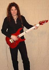 Vinnie Moore profile picture