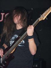 HENKKA[Bass Player] profile picture