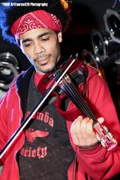 Phearnone violinist/ lyricist profile picture