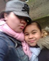 MeEshY N MOmMy profile picture