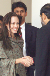 Angelina Jolie's Unofficial Fanpage profile picture