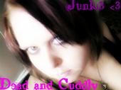 Dead And Cuddly <<junki3 love>> profile picture