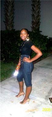 Man i got that swag..my shoes matchin my bag =] profile picture