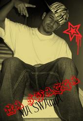 I AiNt LUkiNq Up kUSz ii SEE NO1 AbOVE ME ! profile picture