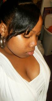 IT'S LOVE ~Mz. Hazel~ profile picture