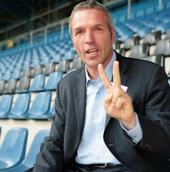 Arminia-Ikone Ernst Middendorp profile picture