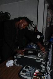 DJ 4-Play.. profile picture