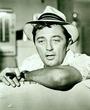 Robert Mitchum profile picture