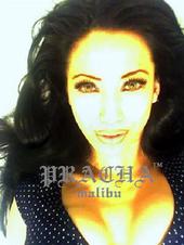 PRACHA malibu™ {powered by, *BEACH BUNNY*} profile picture