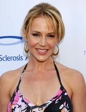 Julie Benz profile picture