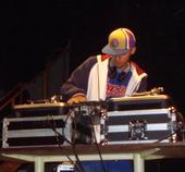 DJ KNOWLEDGE profile picture