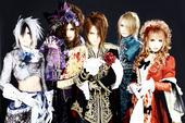 Versailles profile picture