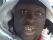 %DREADS N GOLDS IS WHAT YO HOE CHOSE ON!!!% profile picture