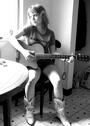 Lydia Loveless profile picture