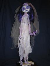 Laura (Stinger Creek Studio - Art Dolls) profile picture