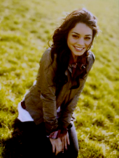 Vanessa Hudgens profile picture