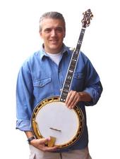 luca_banjo_player