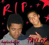 â€¢ [ R e b z ] |* R.I.P TAYLOR *| â€¢ profile picture