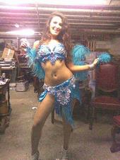 Donna Deluxe **dancer, stilt walker, DJ** profile picture