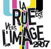 La rue est vers l'image profile picture