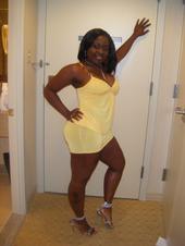 Ms. Single Lady!!! PUT A RING ON IT!!... profile picture