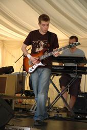 Adam Chapman-Guitarist profile picture