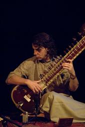 Arohi (Classical Indian & Raga Jazz) profile picture