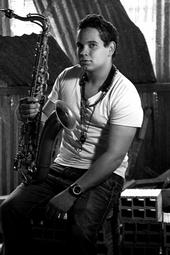 Humberto Castro - Saxofonista profile picture